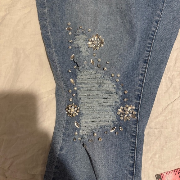 Fashion To Figure Plus 16 Jeans Distressed Rhinestone High Rise Skinny Stretchy - Picture 12 of 13